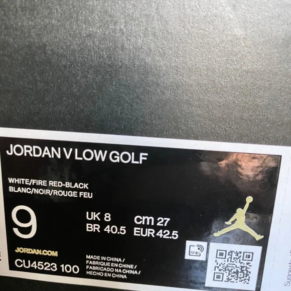 Jordan V Low Golf Shoes - Picture 7 of 8